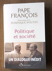 livre_P1110975.JPG