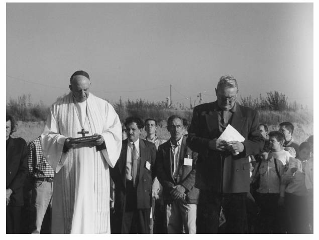 Construction de l'église Notre dame du Val a